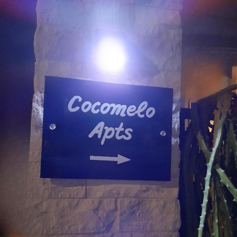 Cocomelo Apts 2 Heraklion Exteriör bild