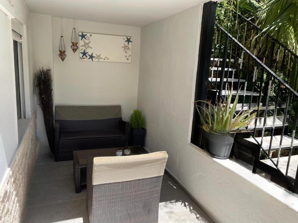Cocomelo Apts 2 Heraklion Exteriör bild